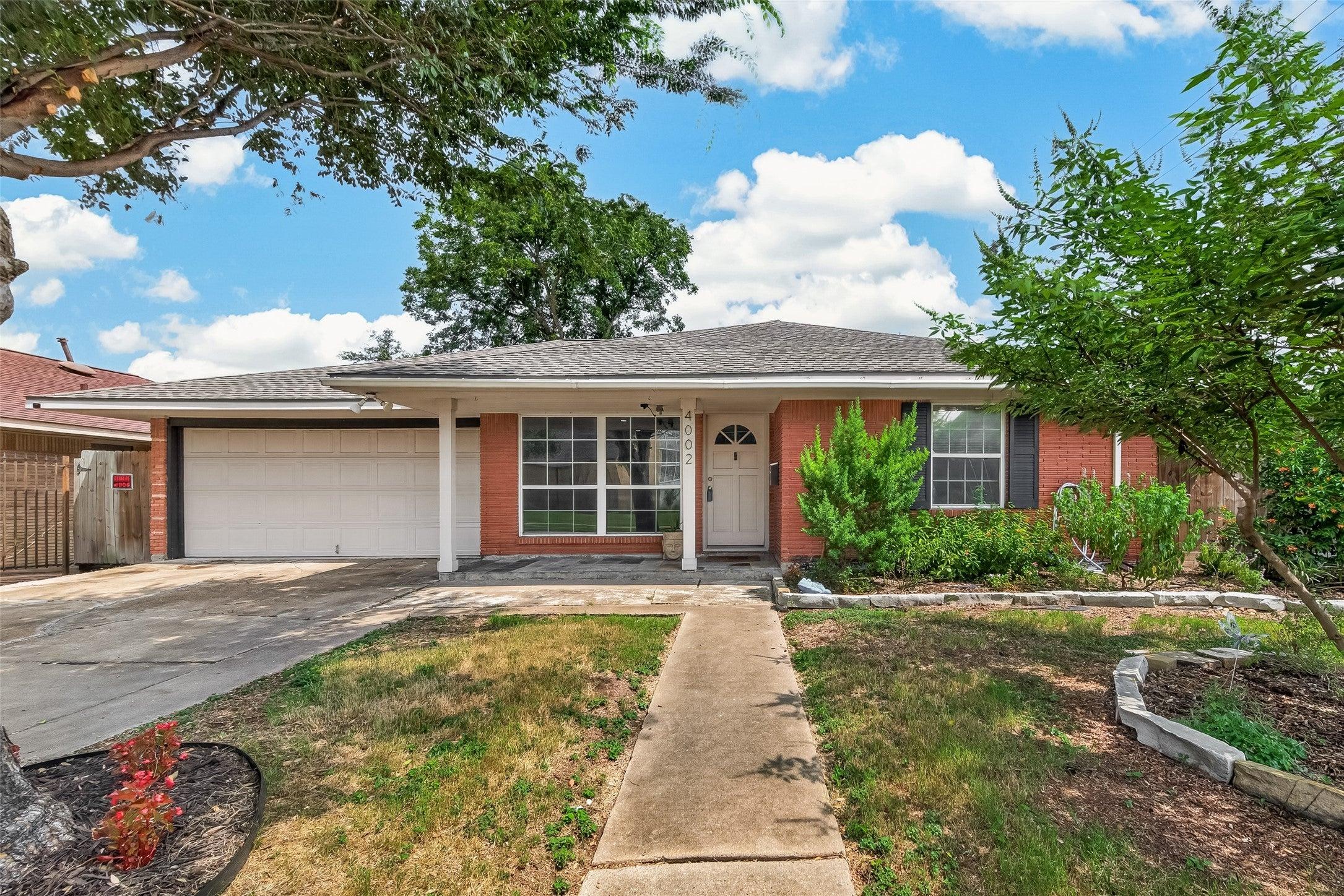 Cheena Dr, Houston, TX 77025