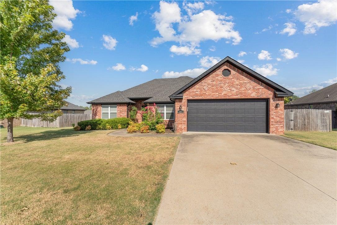 S Sinclair Ave, Fayetteville, AR 72701