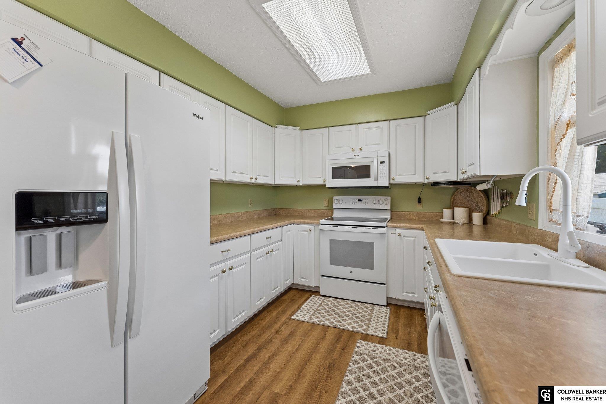 S 24th St, Bellevue, NE 68147