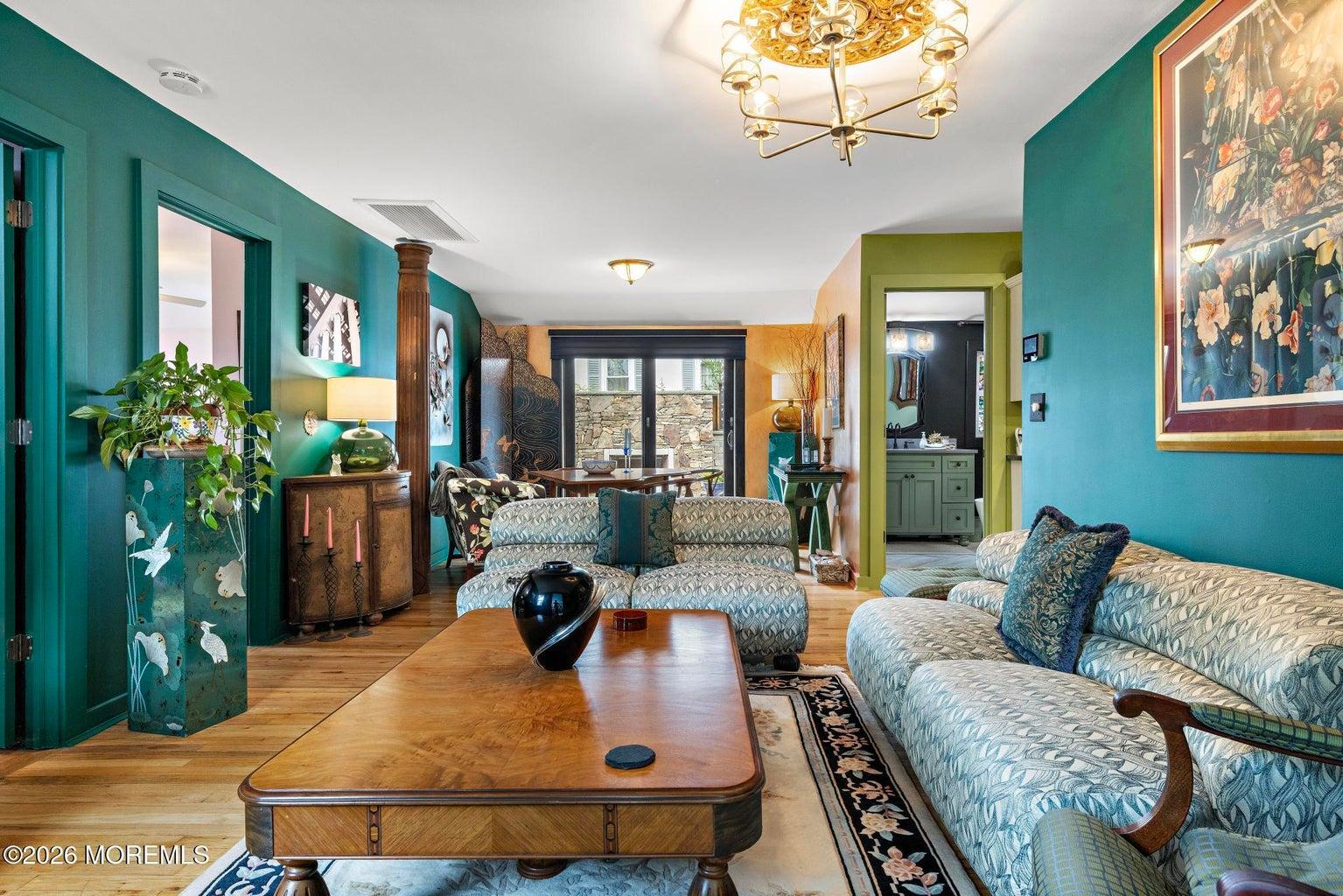 Mountainside Ave, Atlantic Highlands, NJ 07716