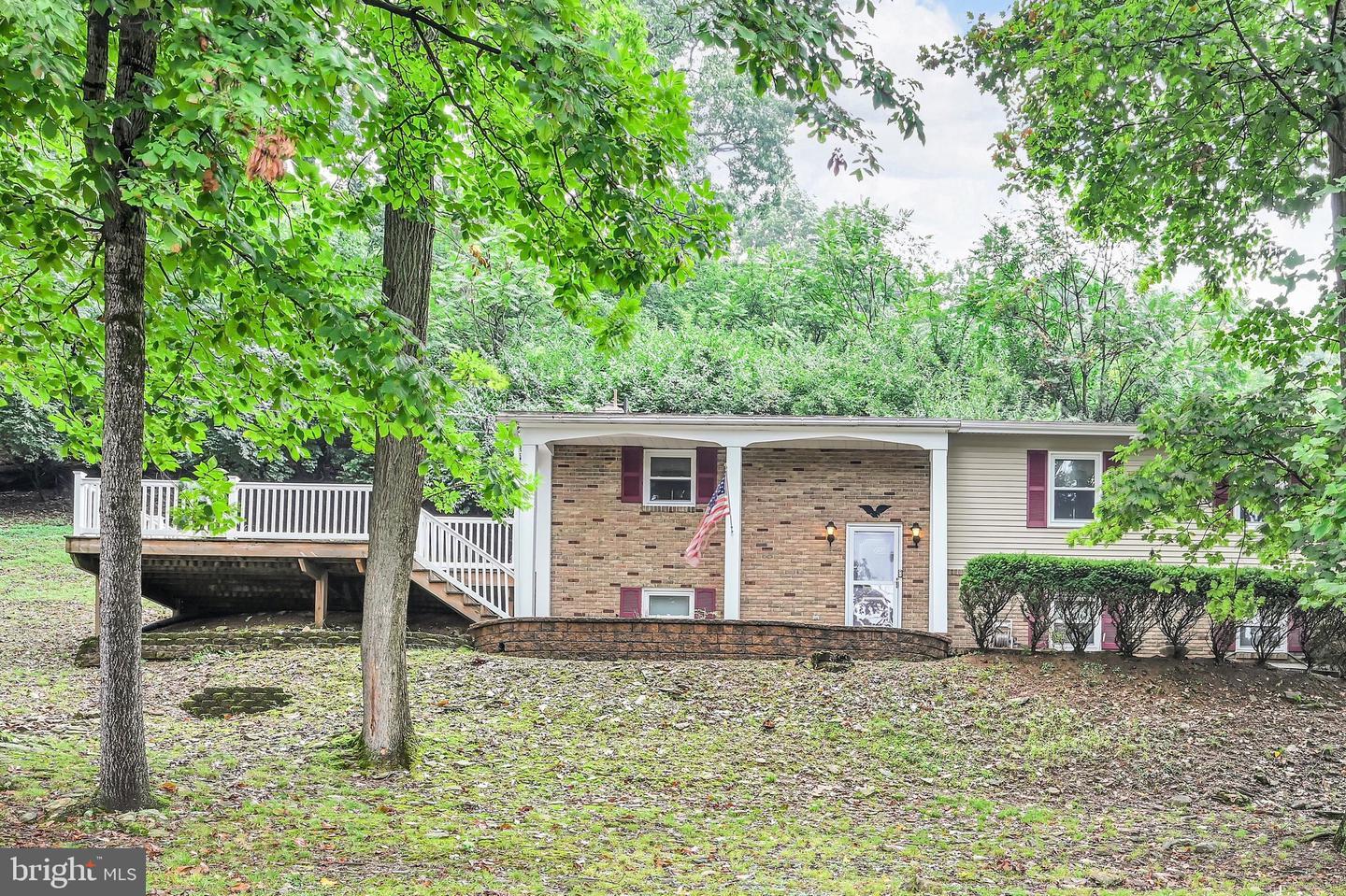 Hill Cir, Reading, PA 19607