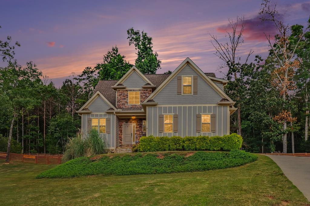 Blandwood Dr, Cartersville, GA 30120