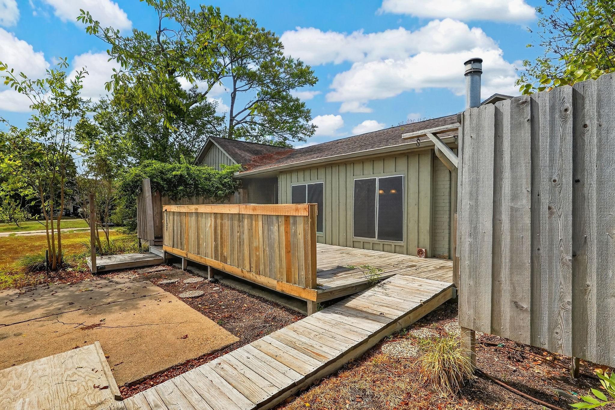 Westover St, College Station, TX 77840