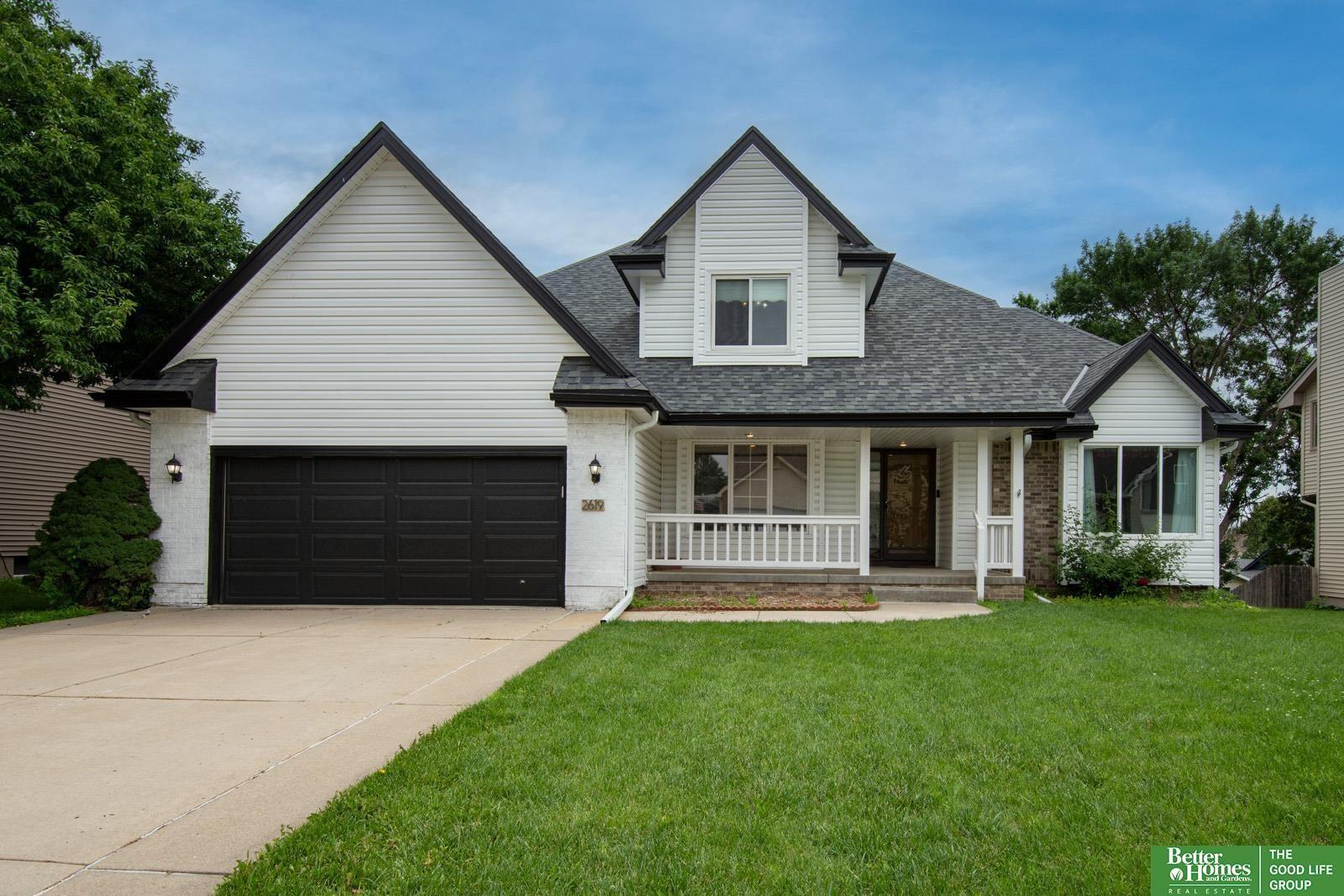 N 155th St, Omaha, NE 68116