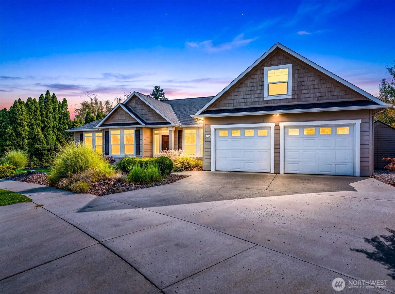 Pickens St, Wenatchee, WA 98801