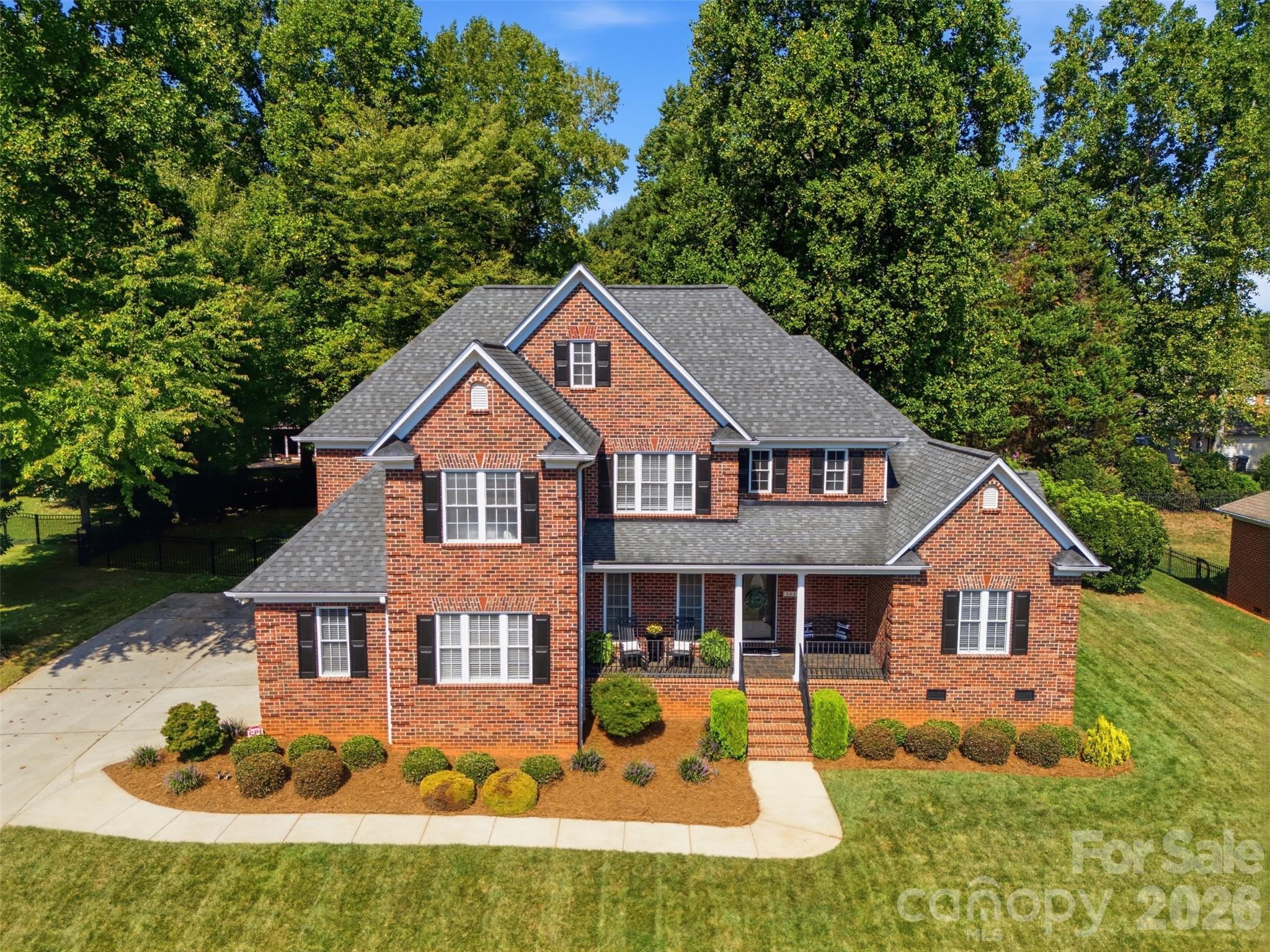 Araglin Dr, Gastonia, NC 28056