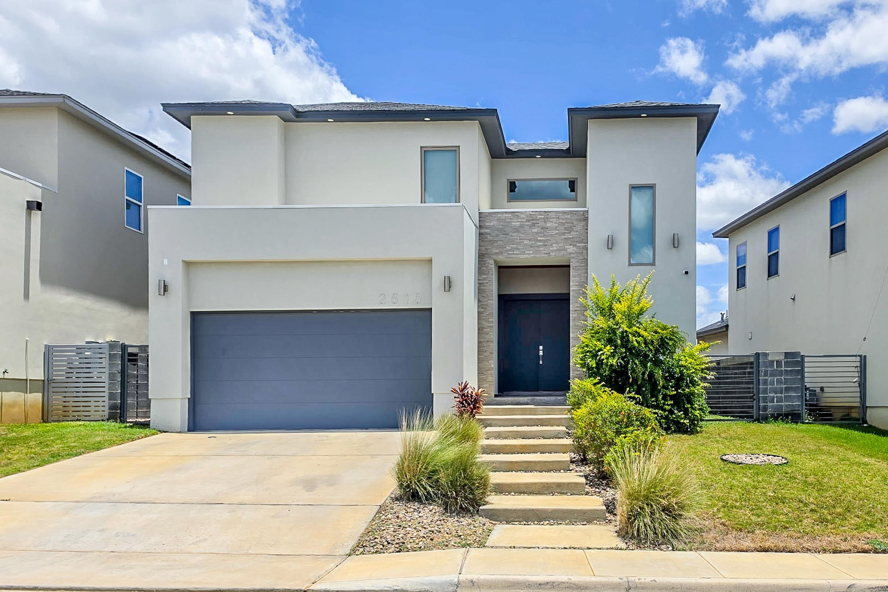 Brandon St, Laredo, TX 78046