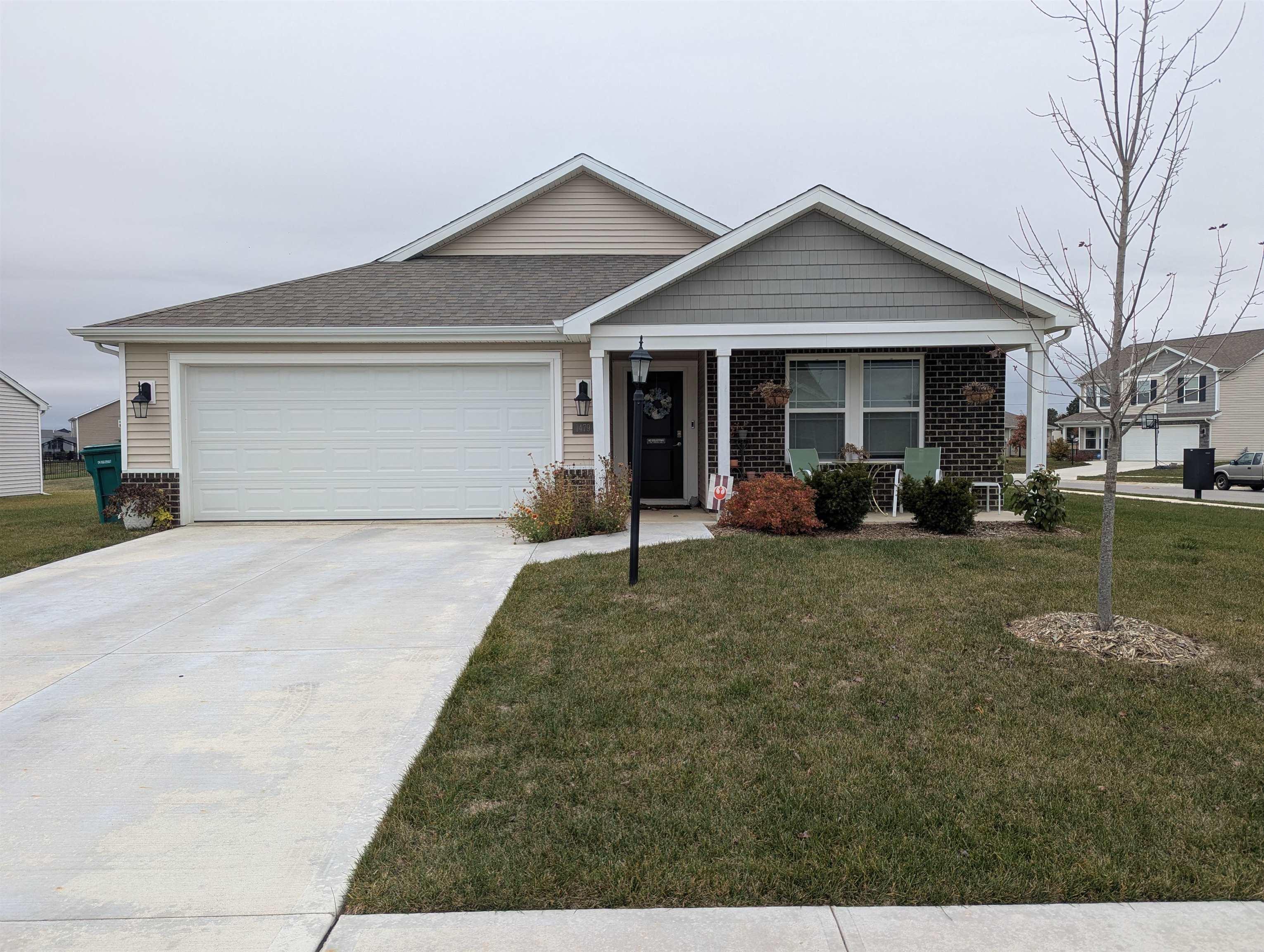 Livingston Lakes Way, Fort Wayne, IN 46818