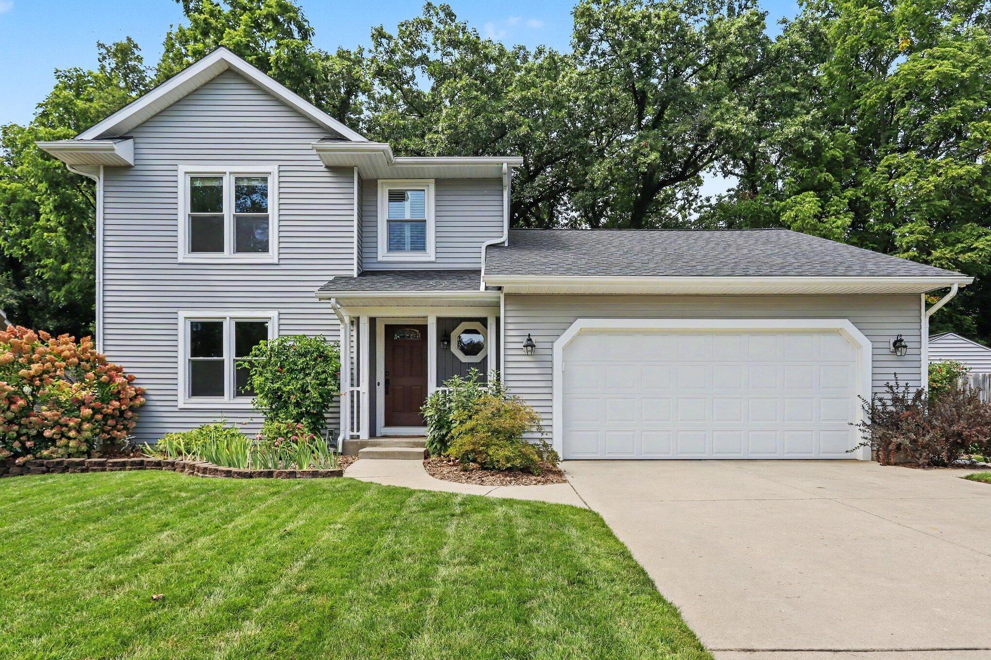 Barton St, Otsego, MI 49078