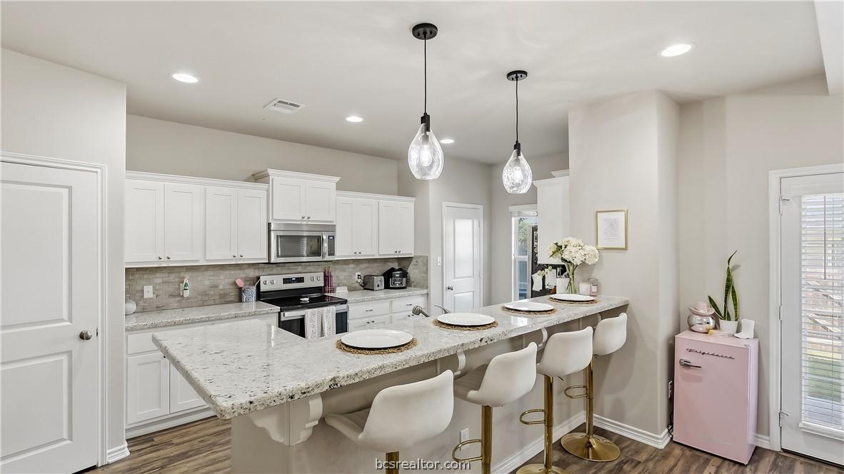 Sageway Ct, College Station, TX 77845