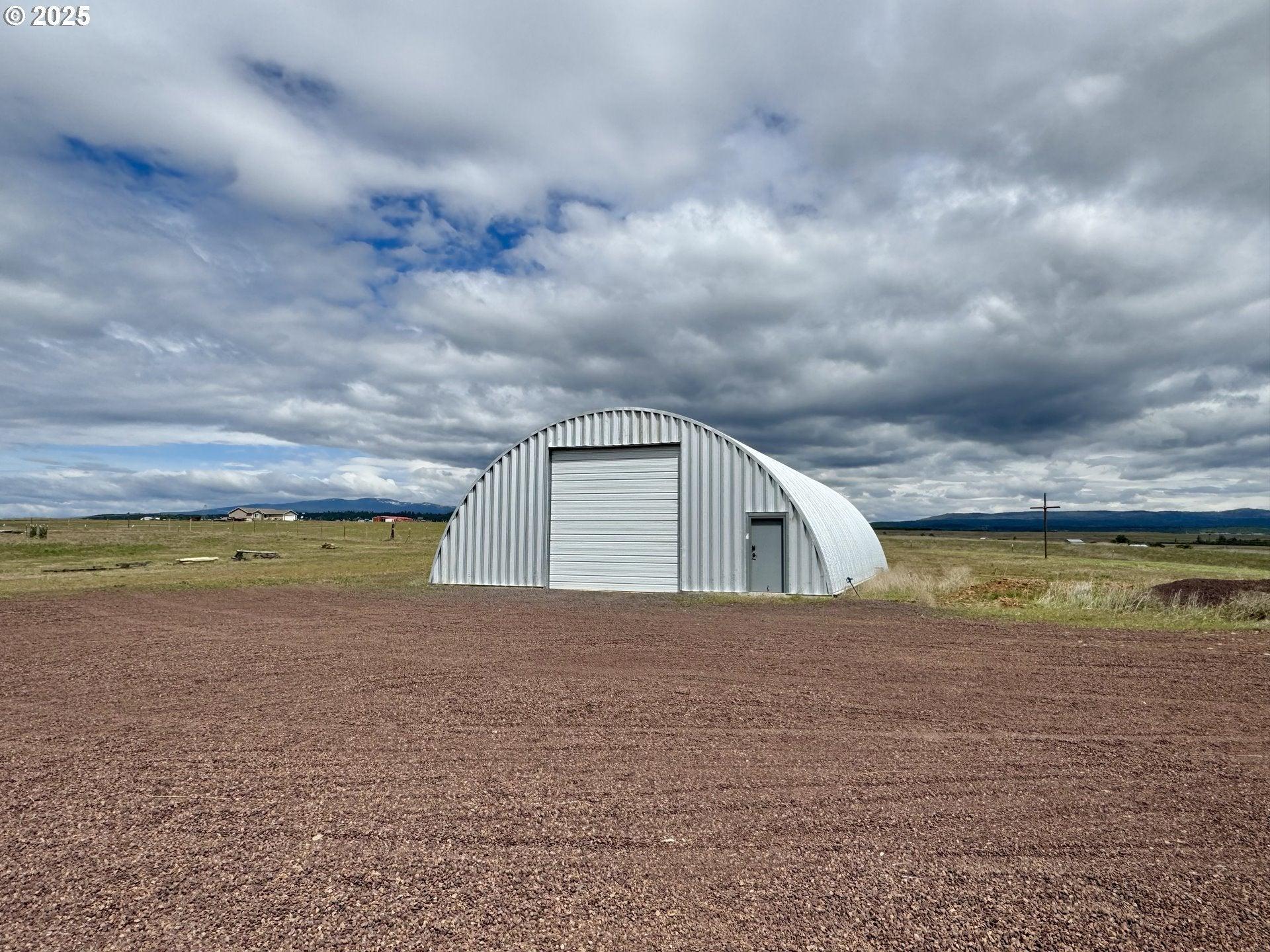 Three Spurs Loop, Goldendale, WA 98620