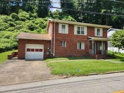 Greendale Dr, Charleston, WV 25302