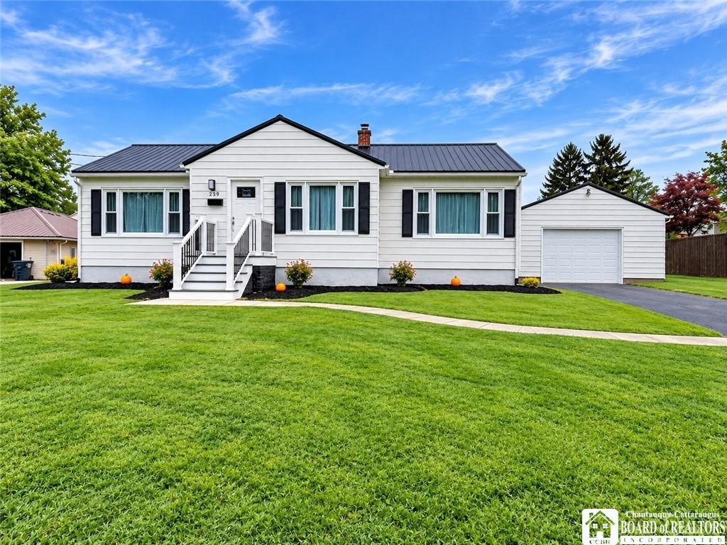 Delaware Ave, Jamestown, NY 14701