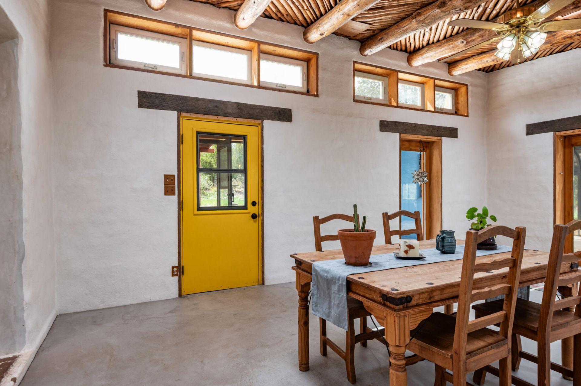 Moriarty Rd, Edgewood, NM 87015