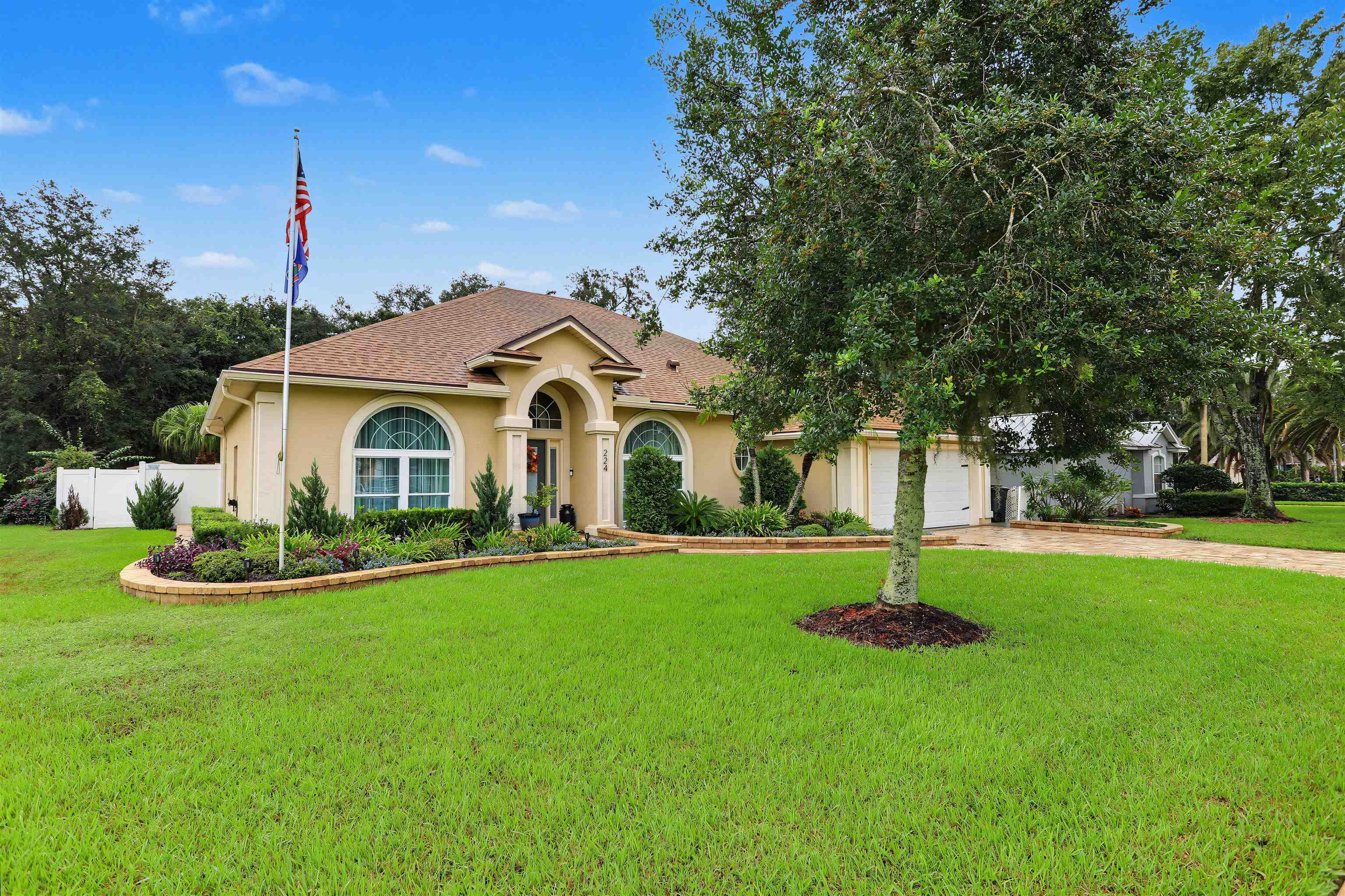 Bilbao Dr, Saint Augustine, FL 32086