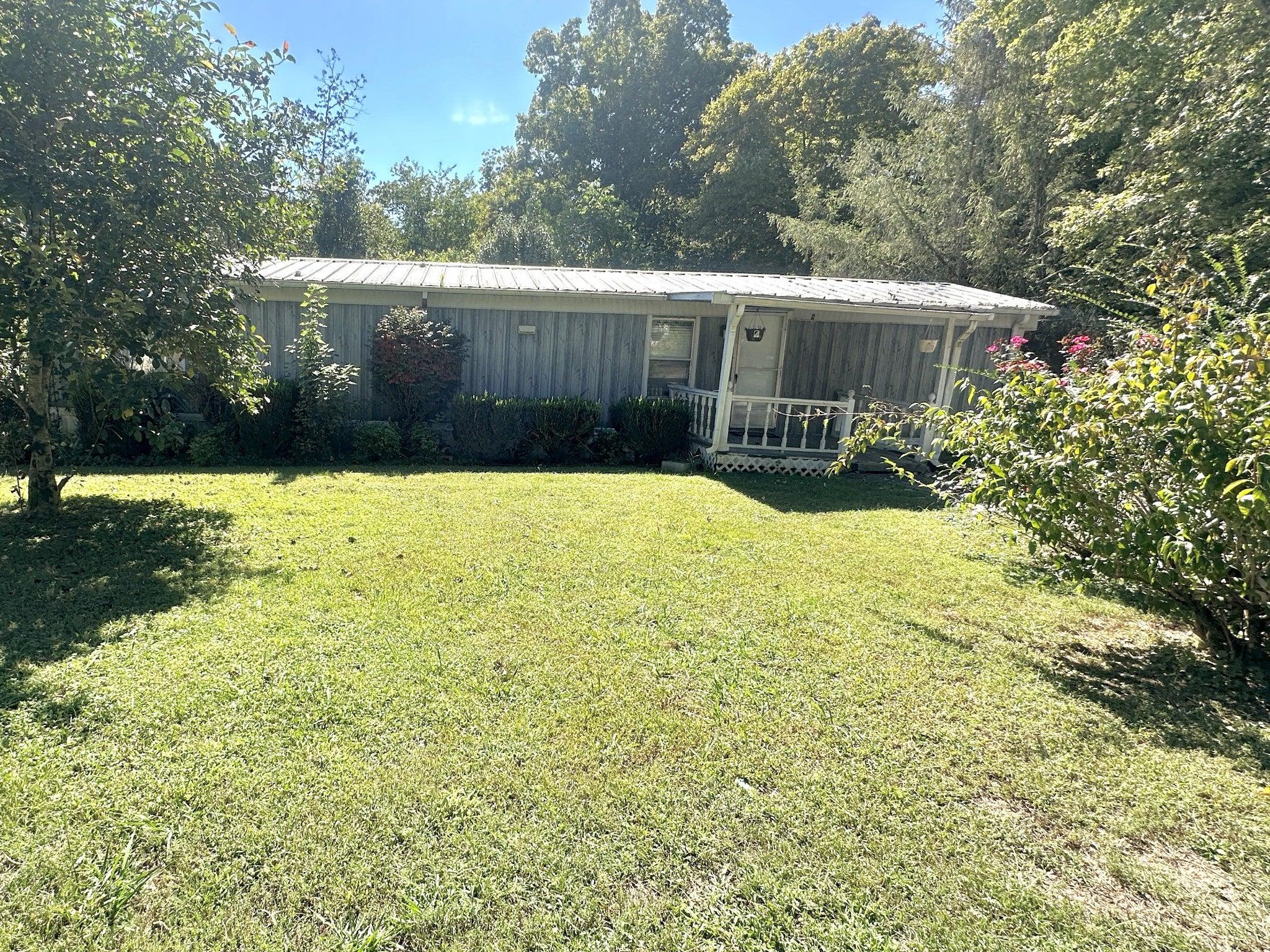 Poplar St, Smithville, TN 37166