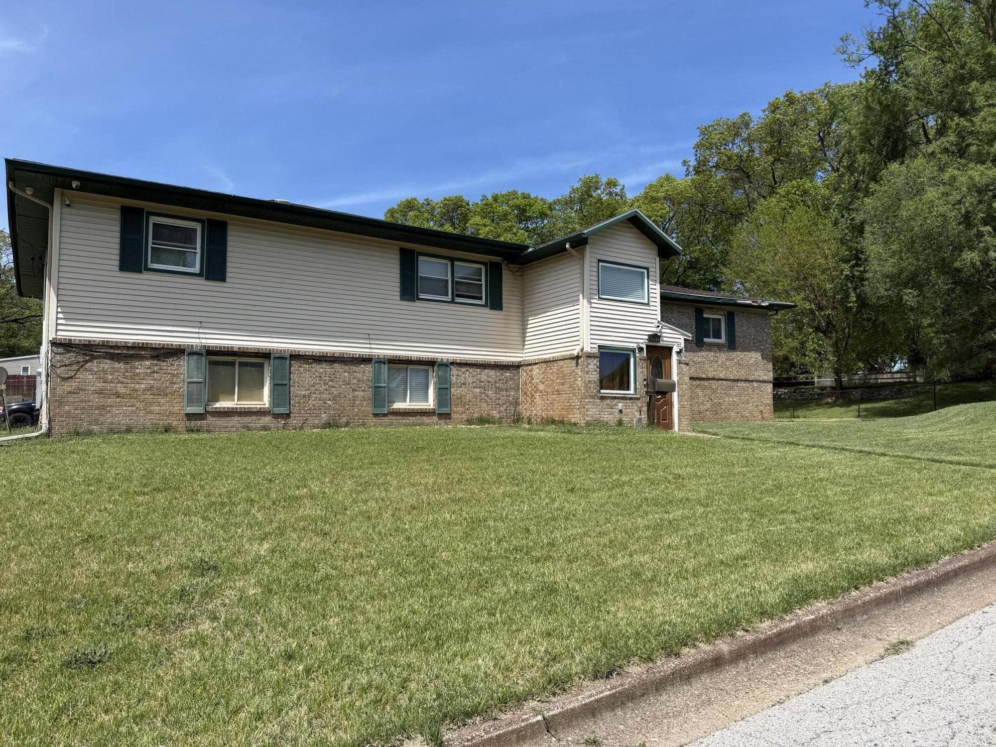 Jarman St, Muskegon, MI 49444