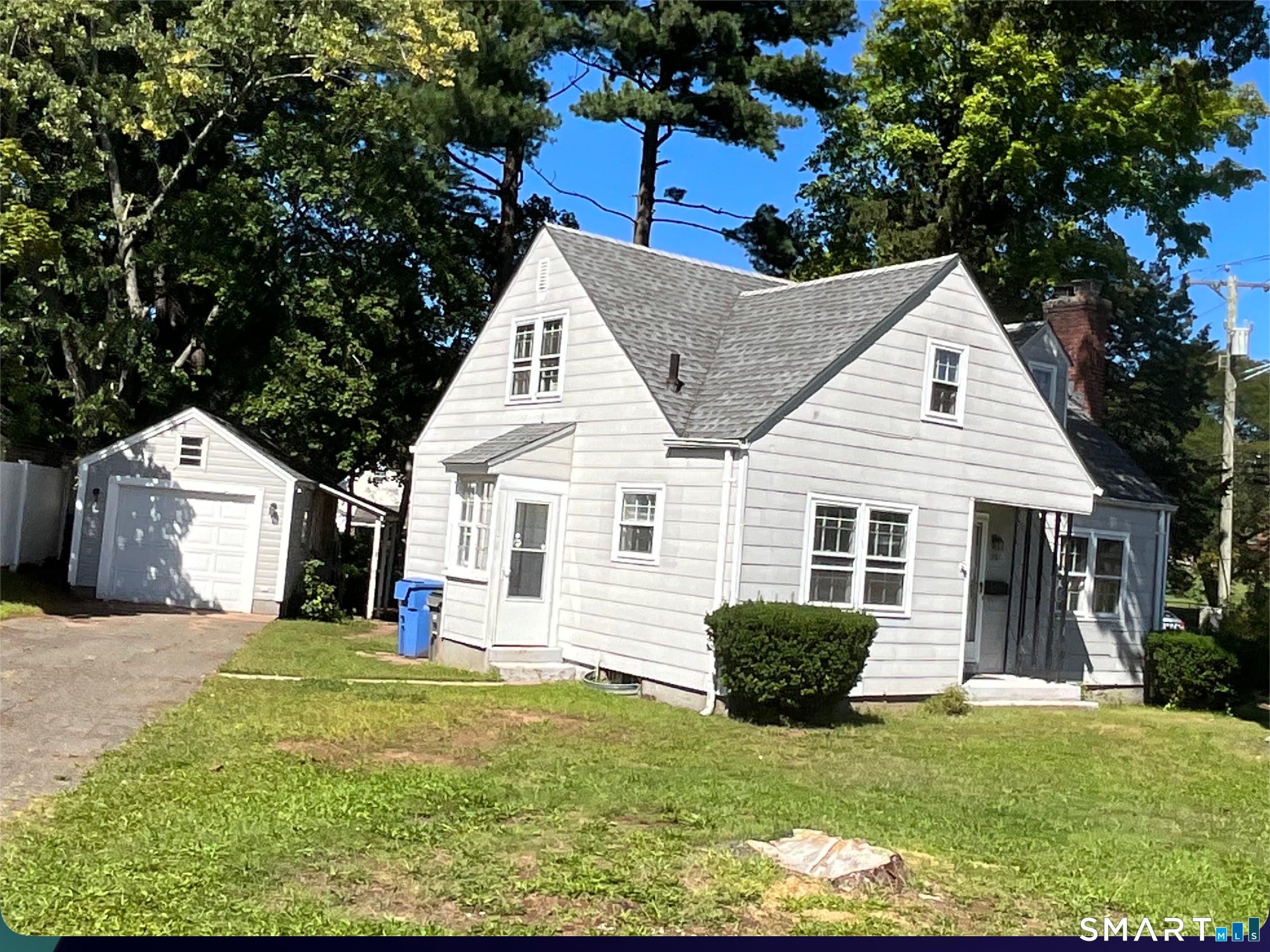 Broad St, Manchester, CT 06042