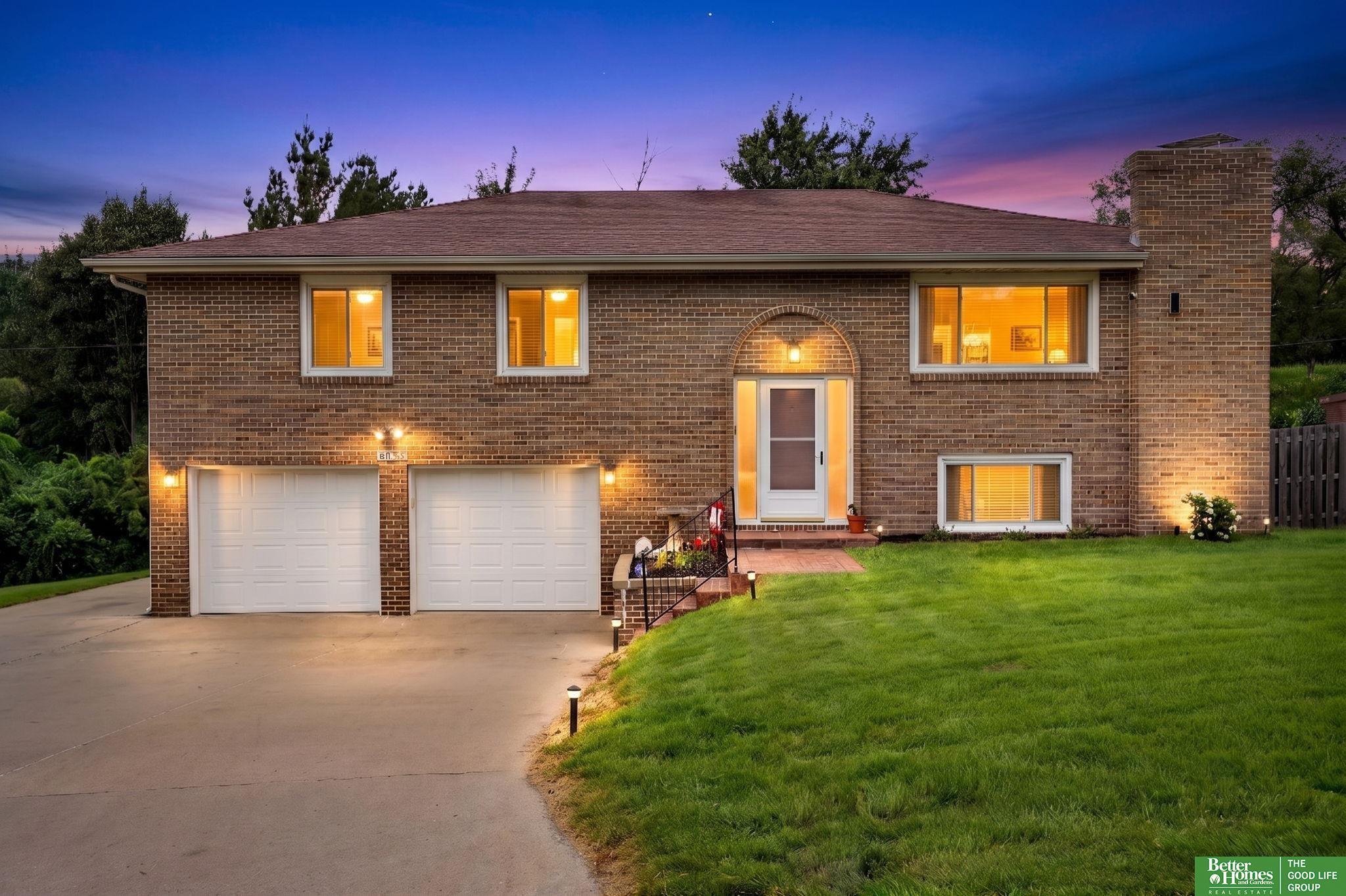N 138th St, Omaha, NE 68164