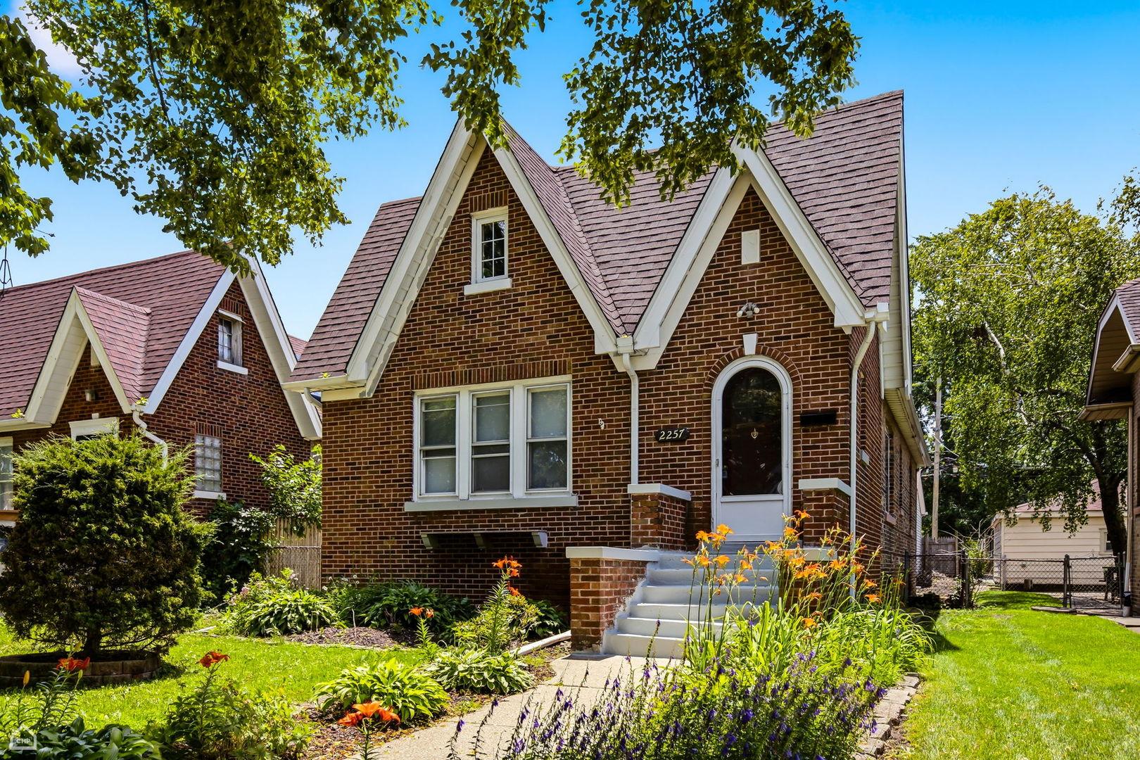Orchard St, Blue Island, IL 60406