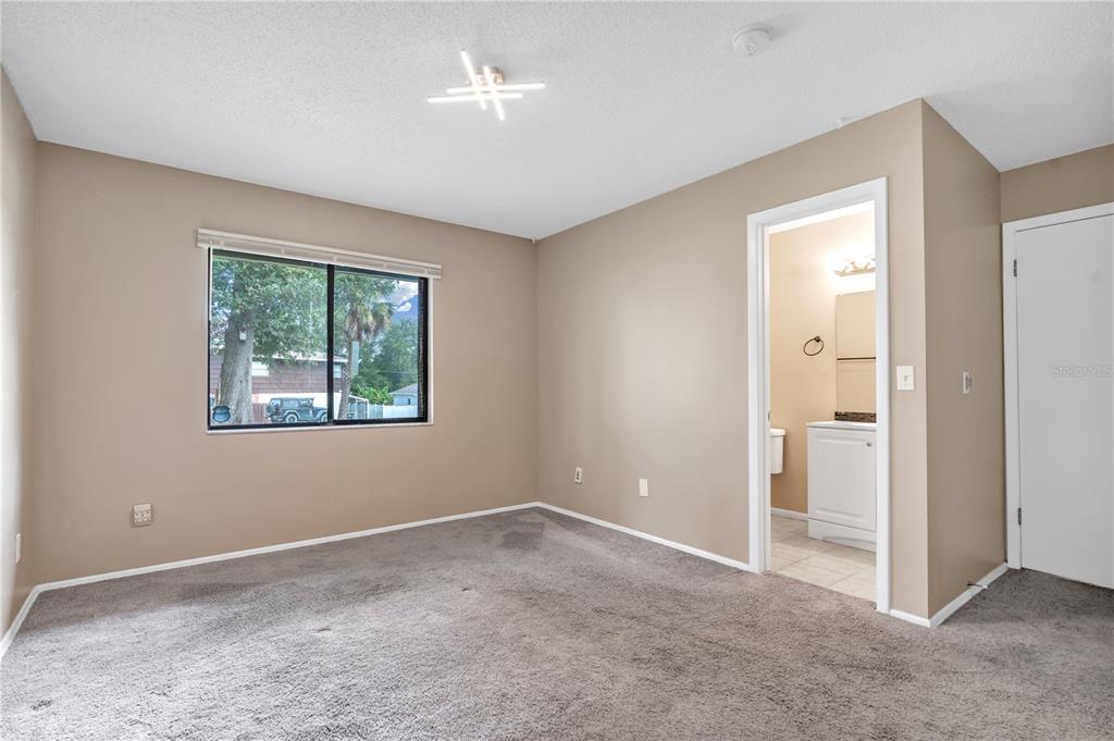 Palm Ave, Apopka, FL 32703