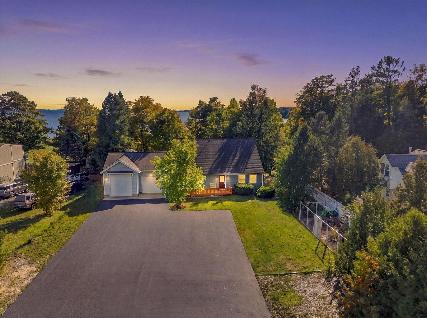 N Isthmus Rd, Omena, MI 49674