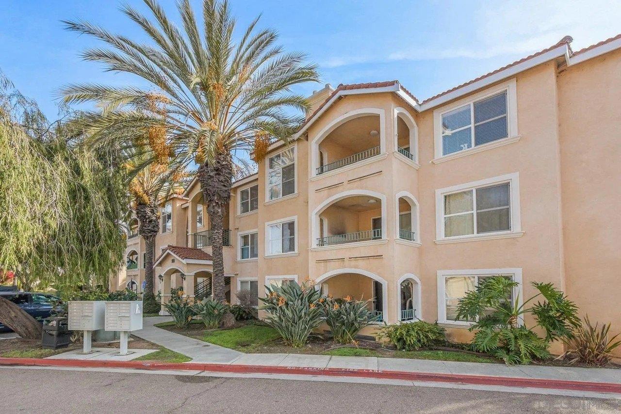 N River Cir, Oceanside, CA 92057