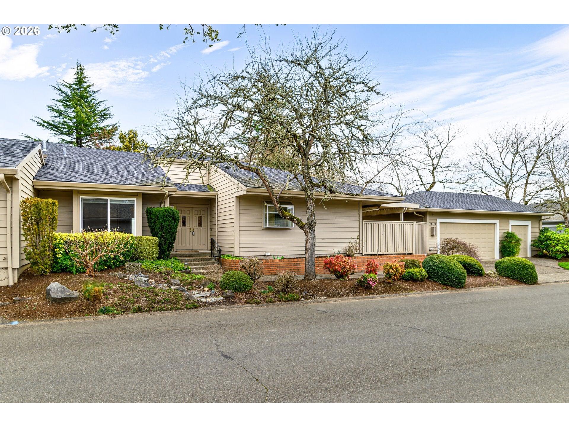 Sw Arbor Lake Dr, Wilsonville, OR 97070