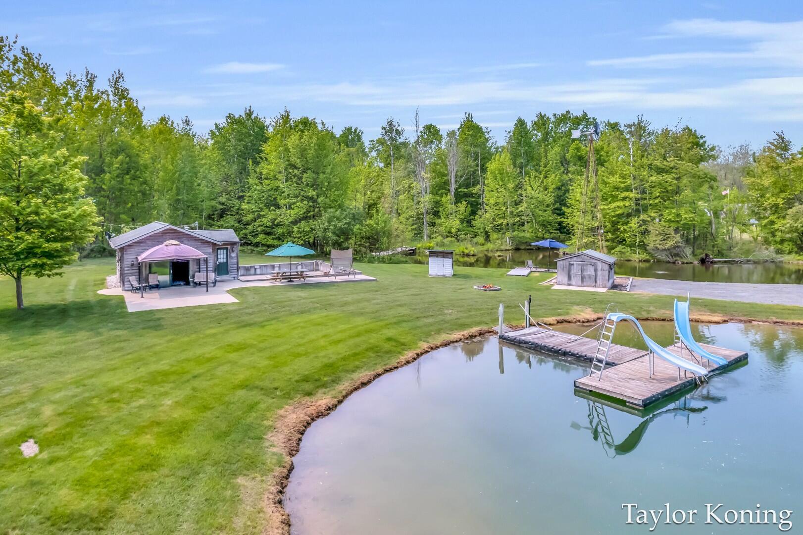 N 128th Ave, Hart, MI 49420