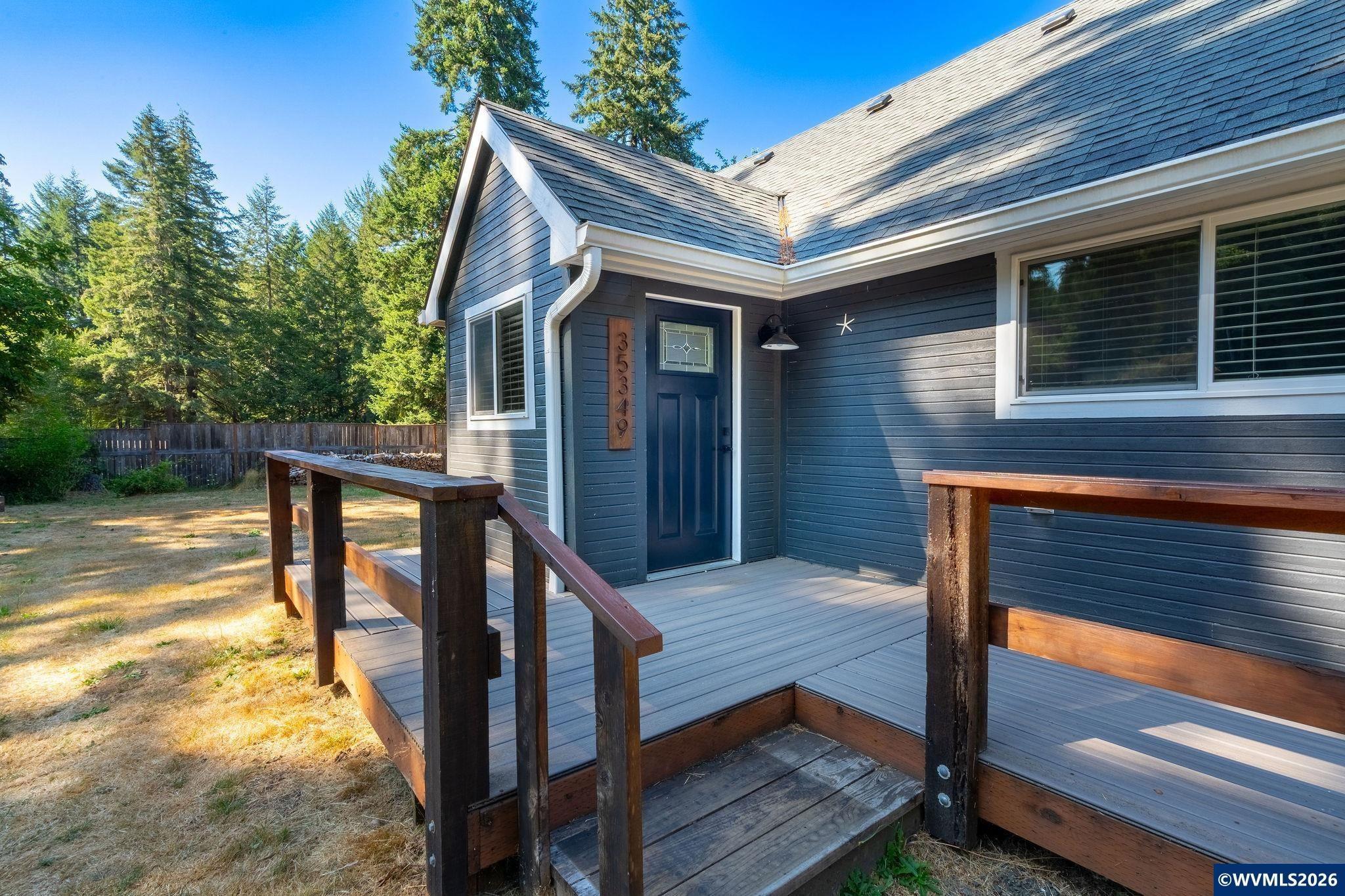 Blitz Ln, Blodgett, OR 97326