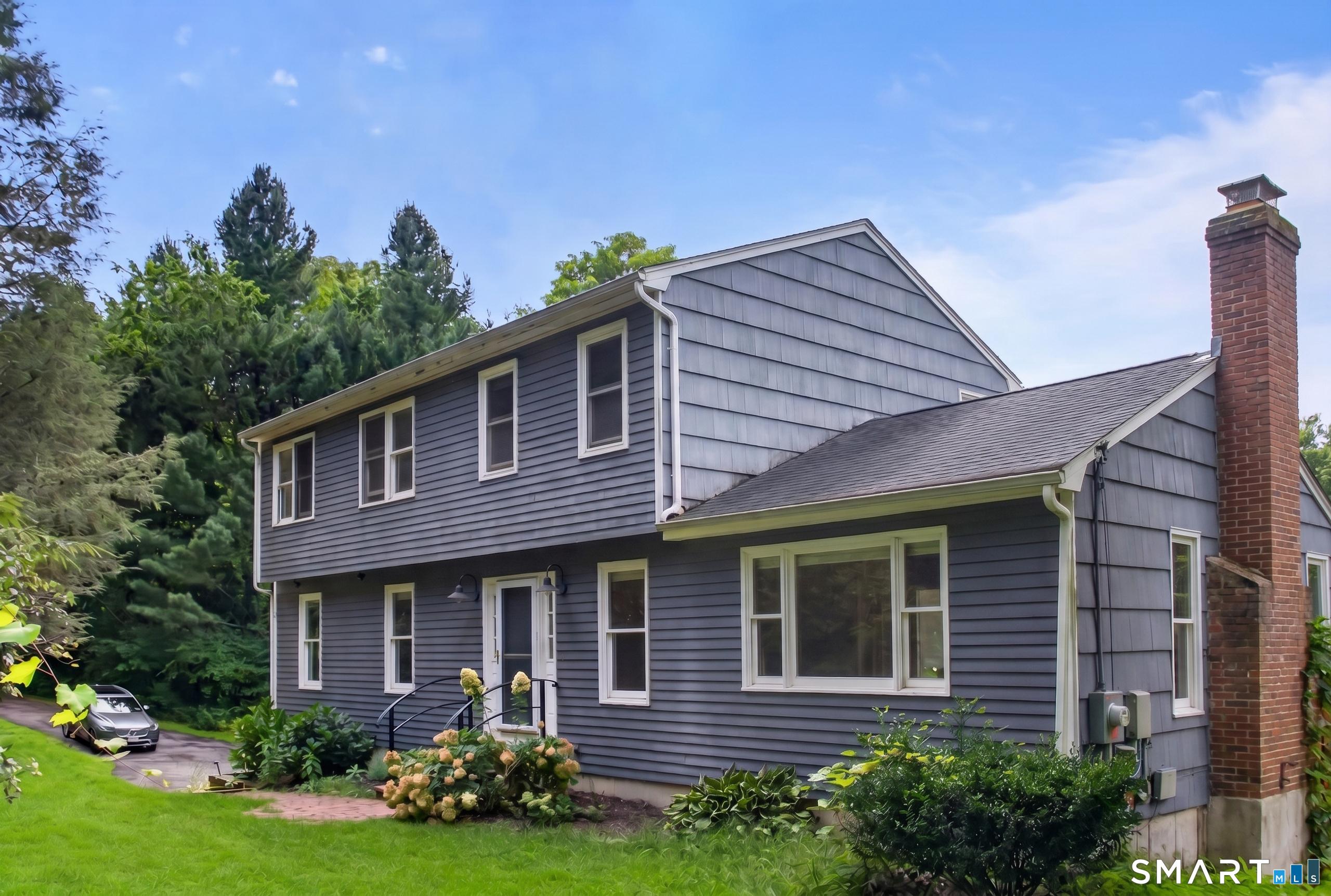 Old Zoar Rd, Monroe, CT 06468