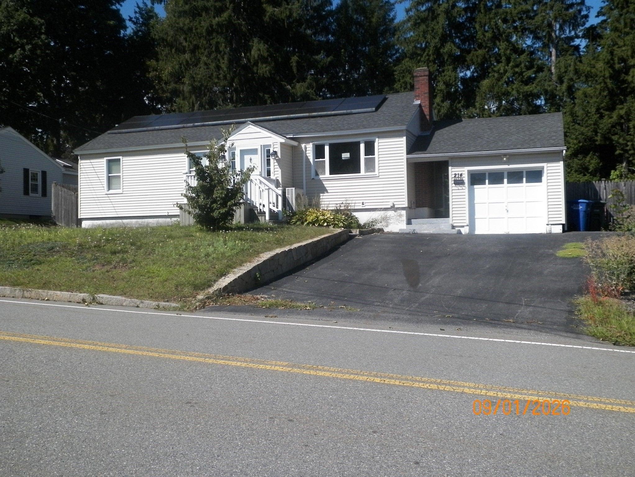 Grove Ave, Leominster, MA 01453