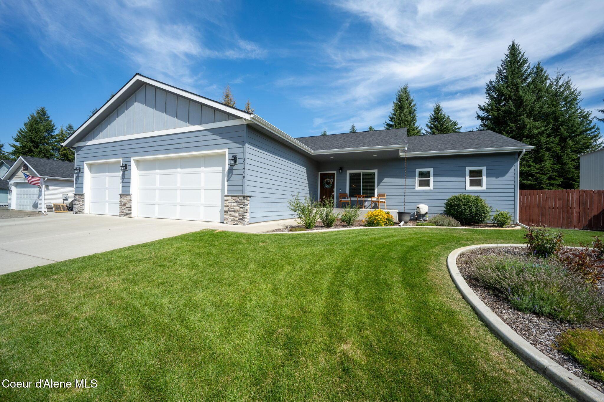 N 10th Ave, Spirit Lake, ID 83869