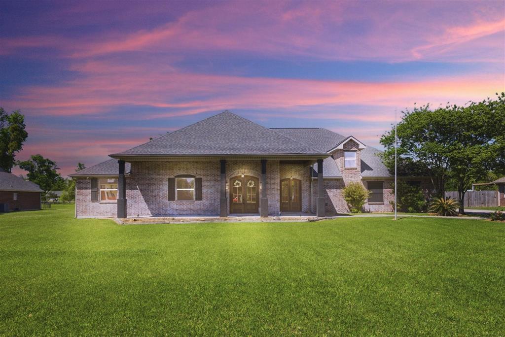 Hollow Cove Ln, Lake Charles, LA 70611