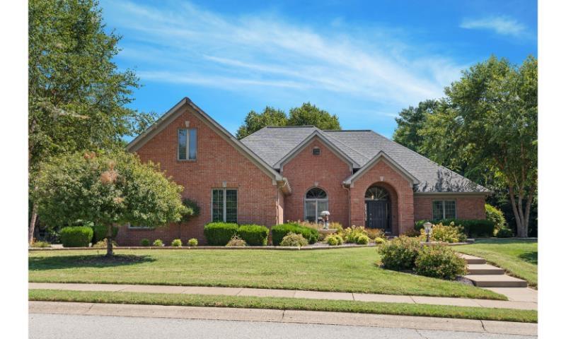 N Forest Oak, Henderson, KY 42420