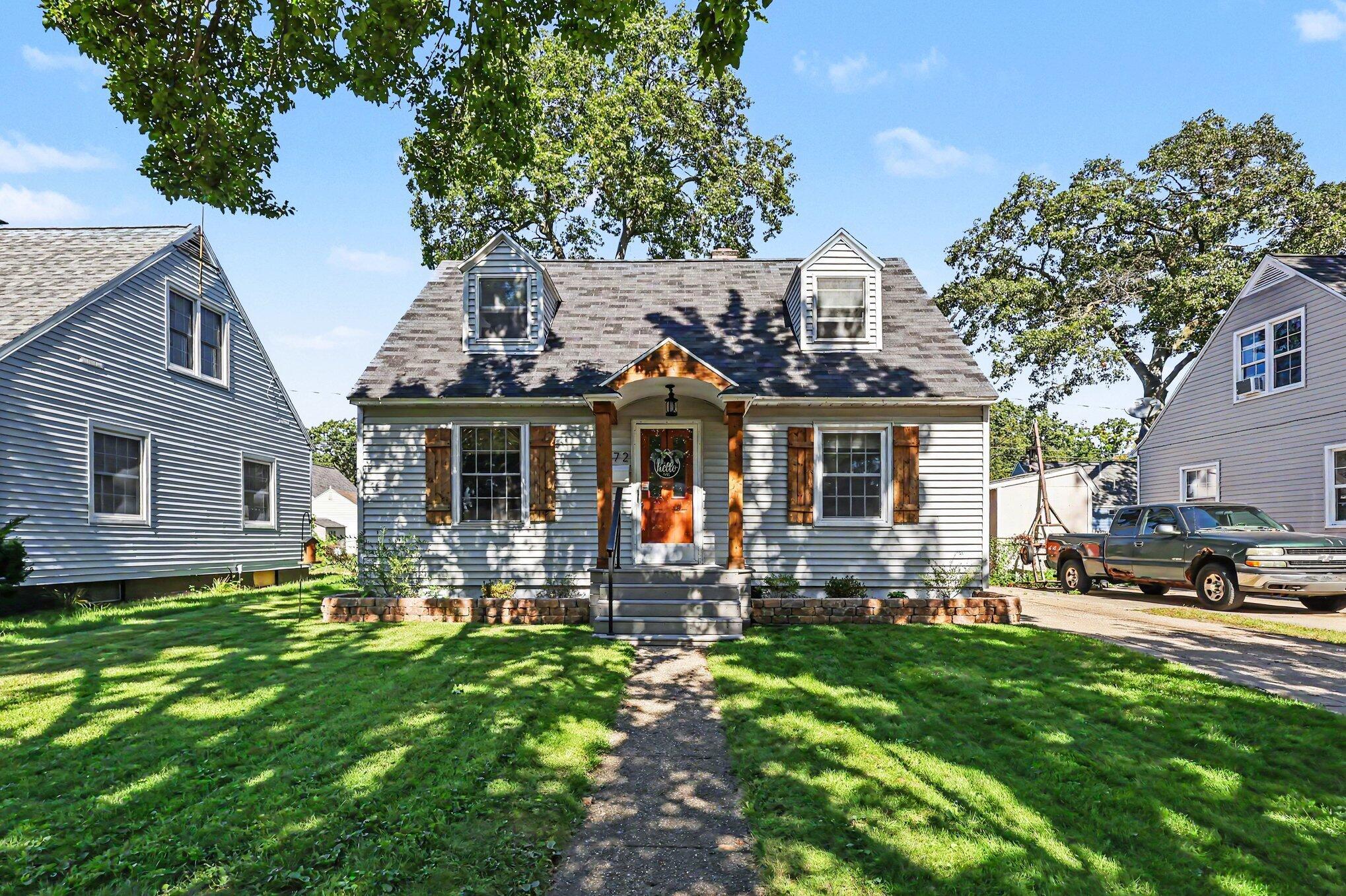 Montague Ave, Muskegon, MI 49441