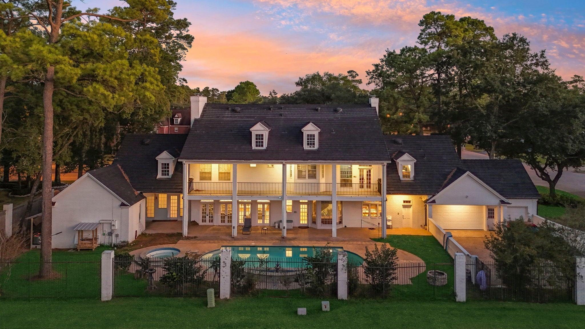 Cedar Woods Pl, Houston, TX 77068