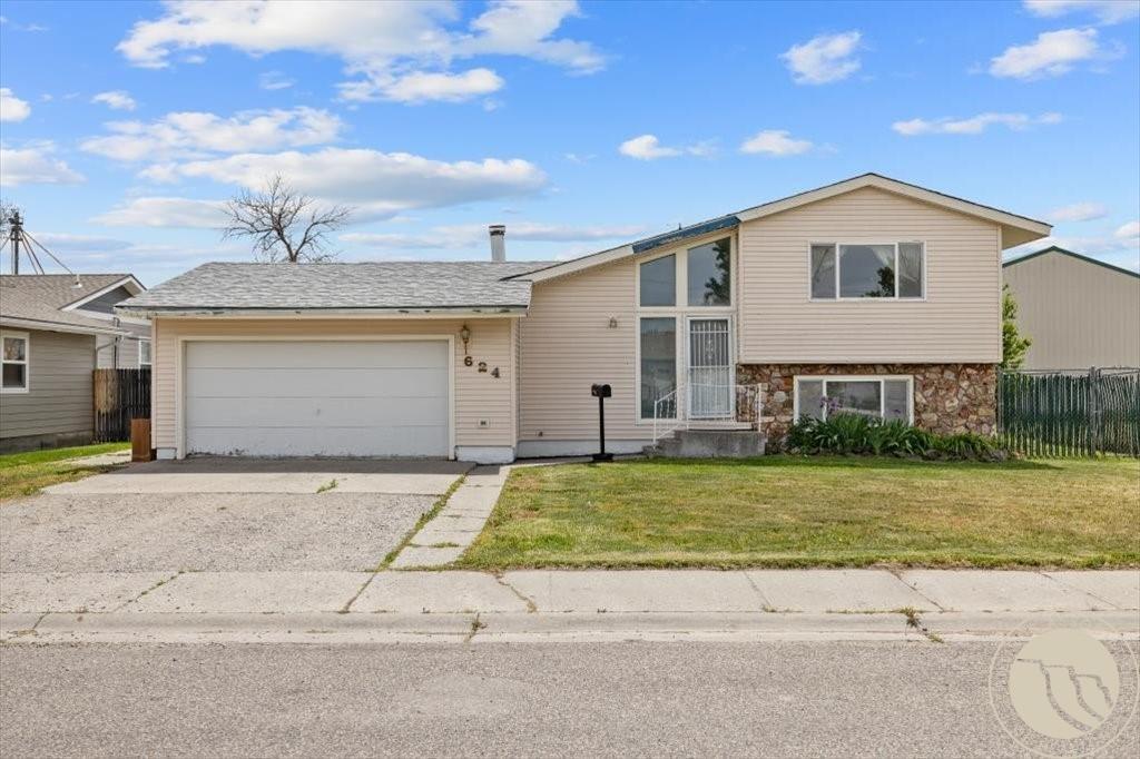 1st St S, Hardin, MT 59034