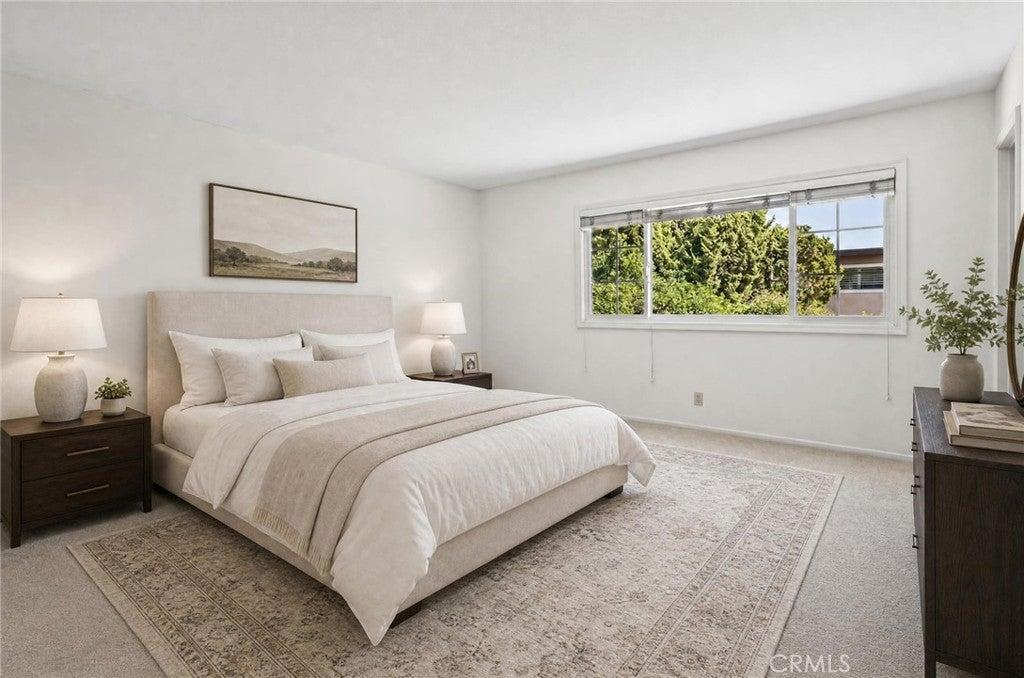 W Knoll Dr, Yorba Linda, CA 92886