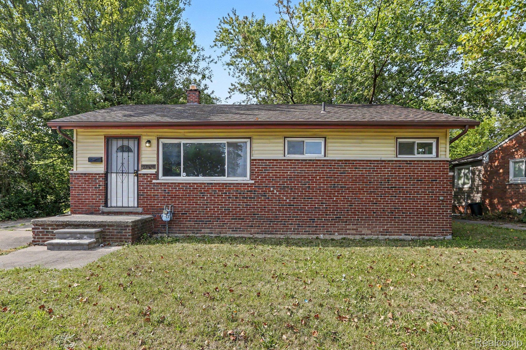 Avondale St, Inkster, MI 48141