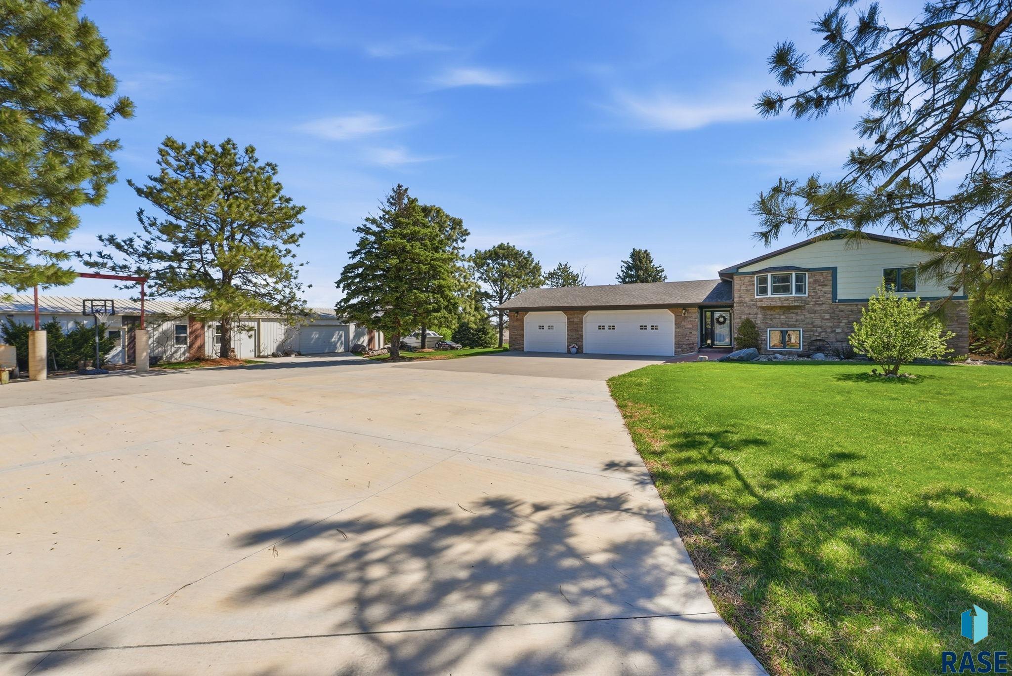 466th Ave, Sioux Falls, SD 57106