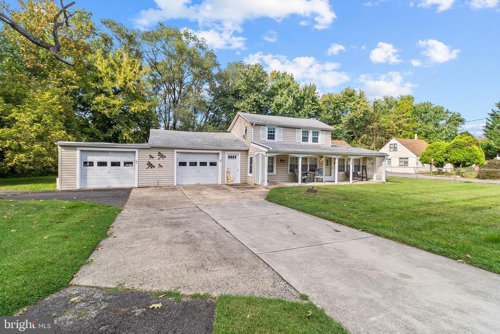 South Ave, Mount Holly, NJ 08060