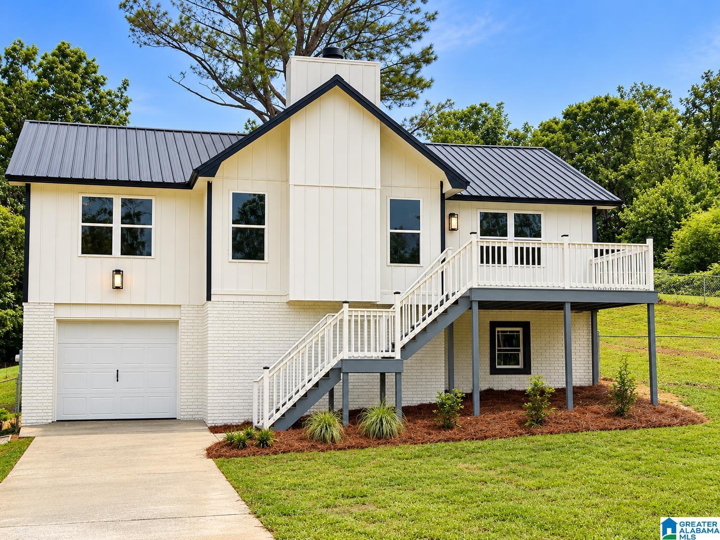 E 49th St, Anniston, AL 36206
