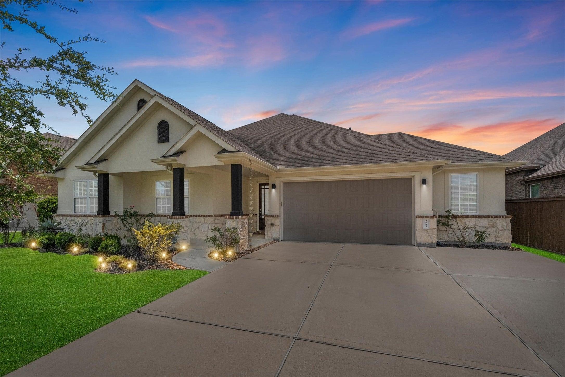 Laguna Lake Dr, Spring, TX 77379