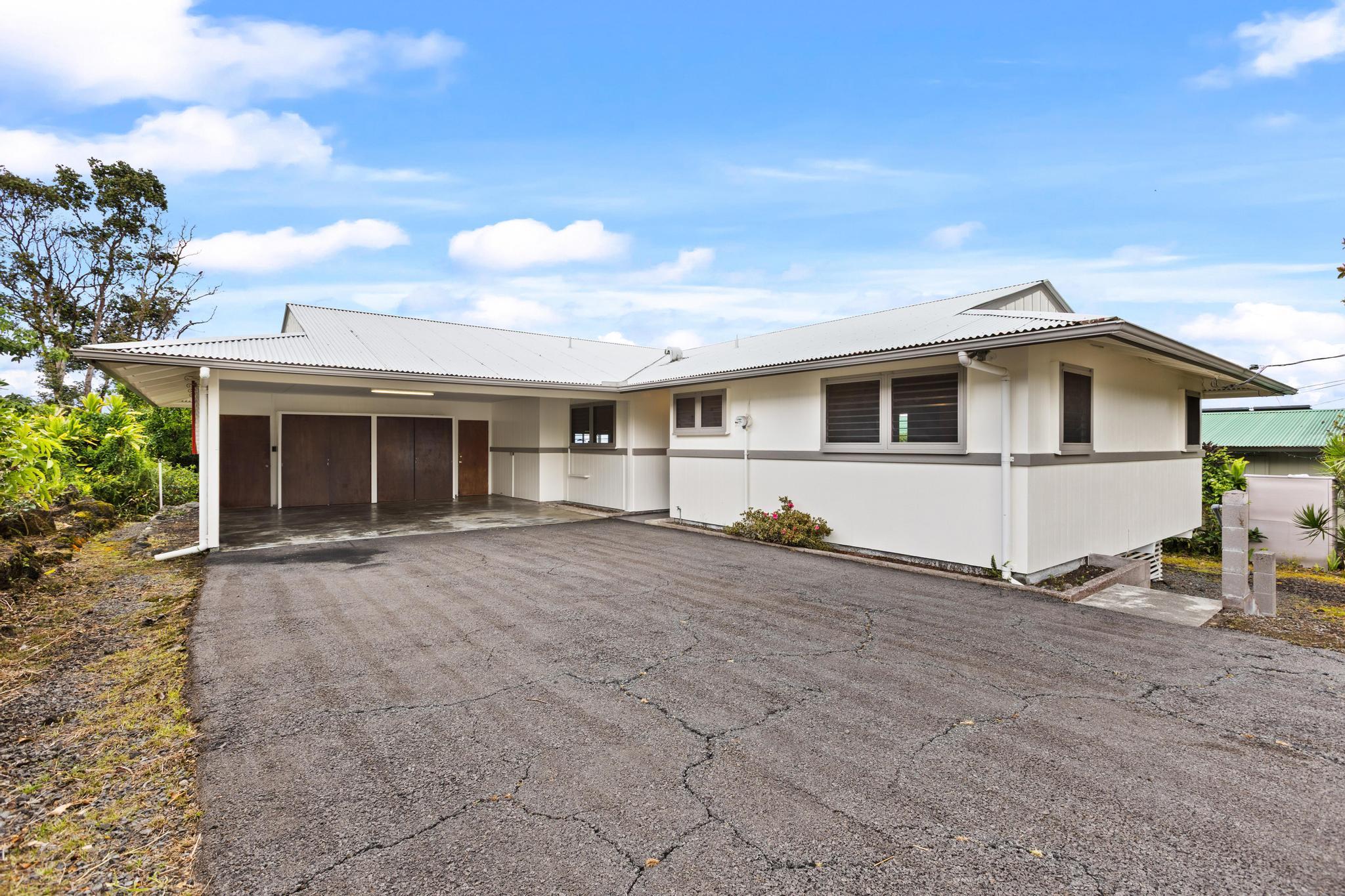 Pakalana Pl, Hilo, HI 96720