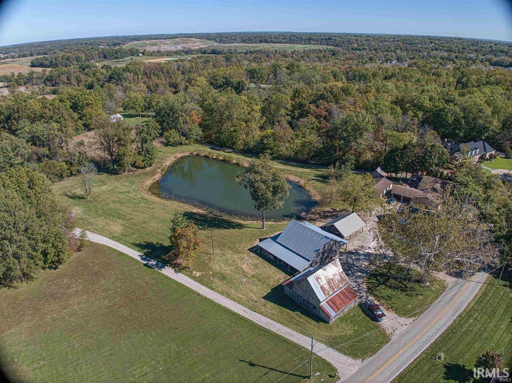 W Mill Rd, Evansville, IN 47720