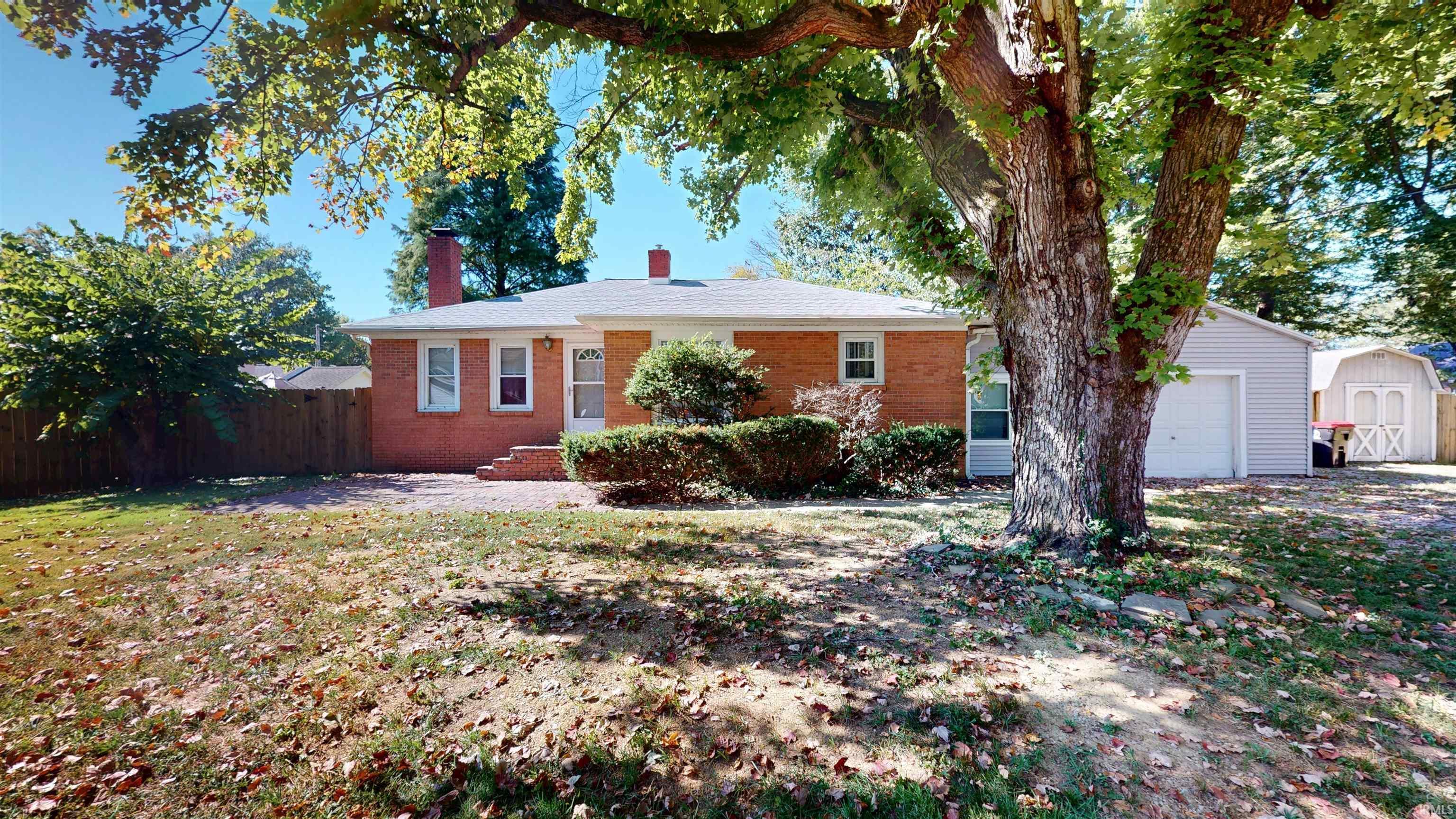 Lamey Ln, Newburgh, IN 47630