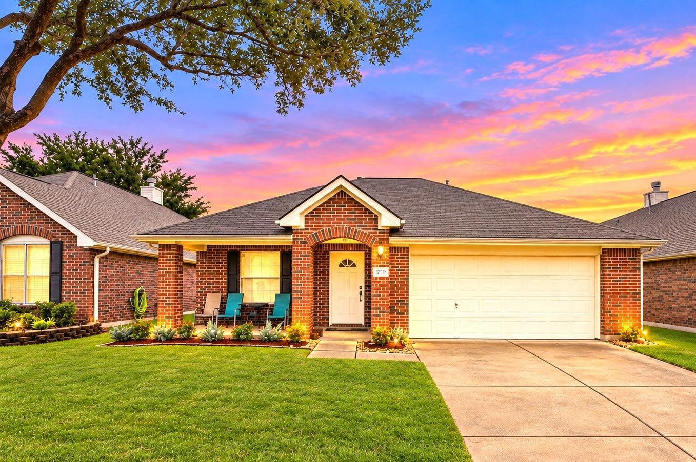 Lucky Meadow Dr, Tomball, TX 77375