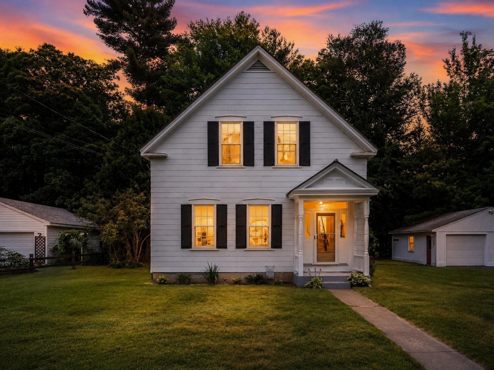 Maplewood Cir, Walpole, NH 03608