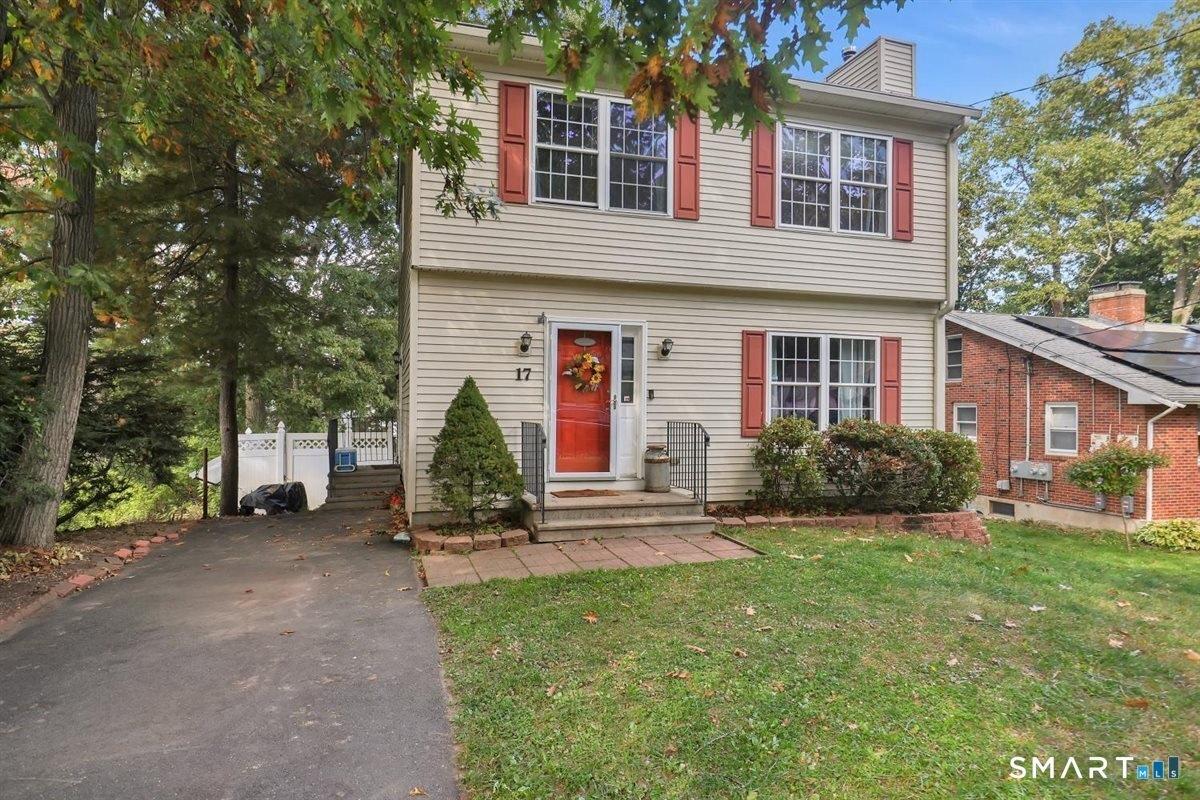 Beacon St, Manchester, CT 06042